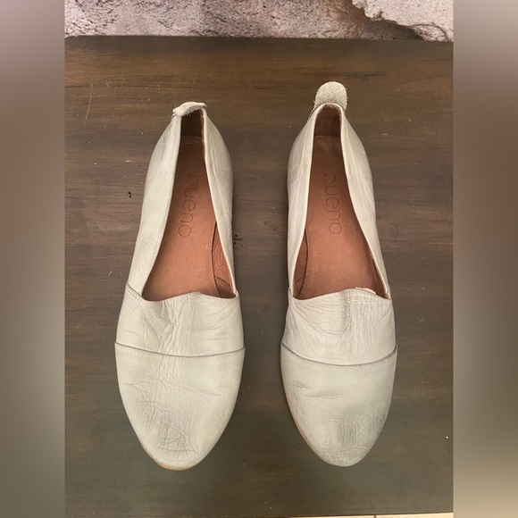 Bueno Sage Leather Flats - Picture 2 of 5